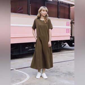 UNIQLO U Airism Cotton Short-sleeve Long Flare Dress